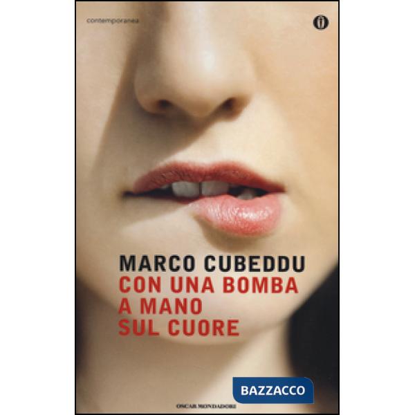 Con una bomba a mano sul cuore