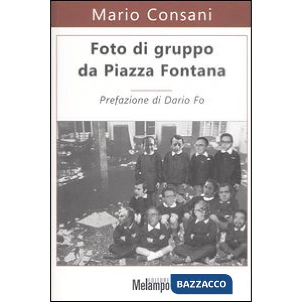 Foto di gruppo da Piazza Fontana