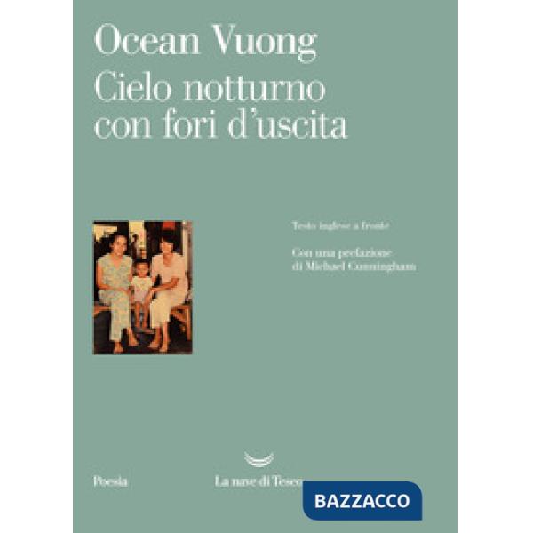 Cielo notturno con fori d'uscita. Testo inglese a fronte