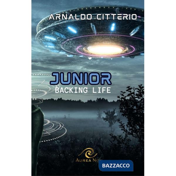 Junior. Backing life